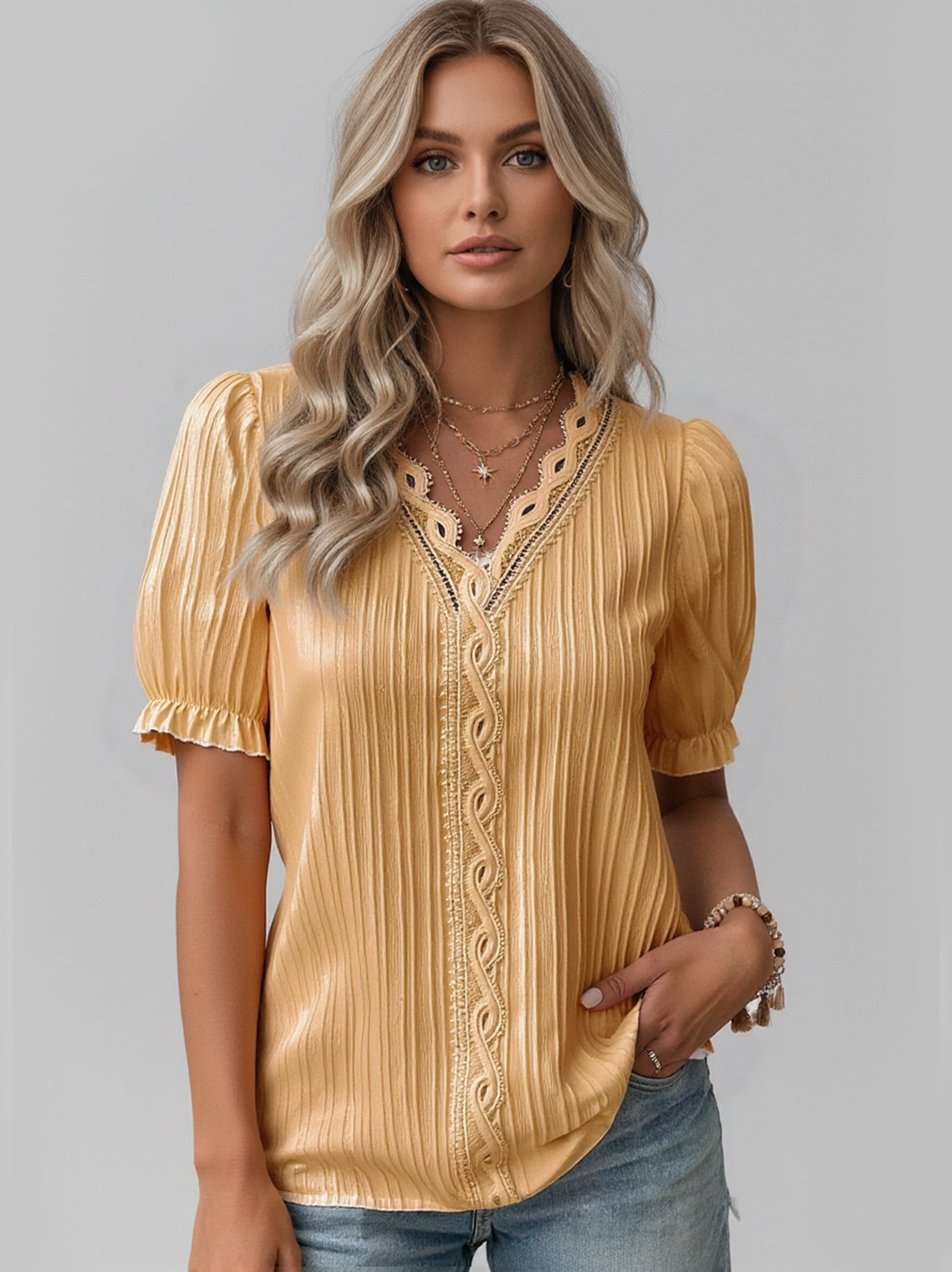 Minimal V-Neck Short Sleeve Shirt