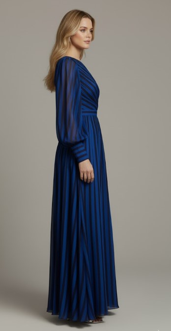 Printed Rose Pendant Maxi Dress